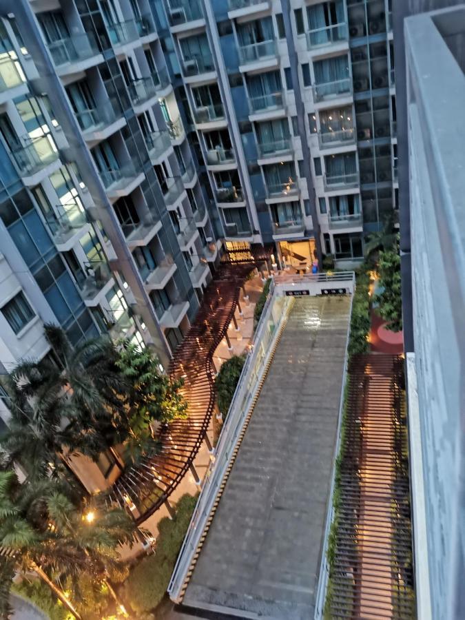 Palm Tree Villas Пасай Екстериор снимка