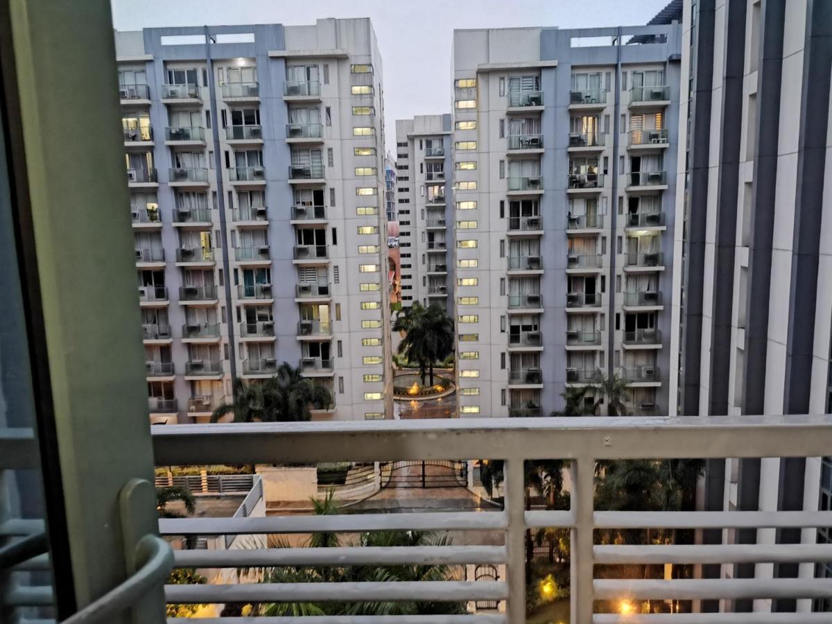 Palm Tree Villas Пасай Екстериор снимка